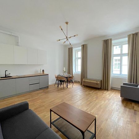 Authentic Apartment Near The City Centre Vienna Exterior photo